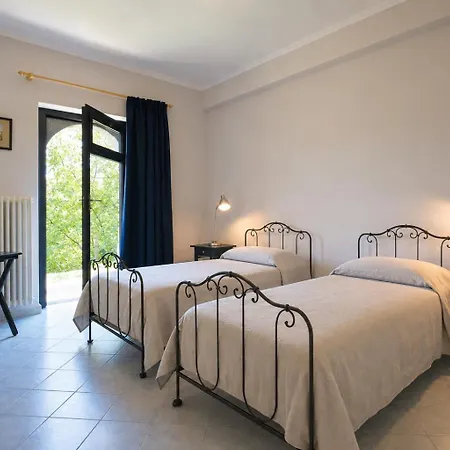 Semesterbostad Villa Amore *